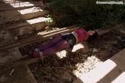 Jasmin - Tied up in the ruins 4