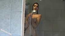 Skinny Teen Mandy Pool & Showerfun