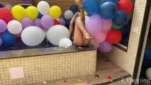 Bikini Step 80 balloons by the Pool Cam 1+2+3 (UHD 4K)