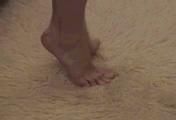 ab-046 Yvi: Hot Feet (1)