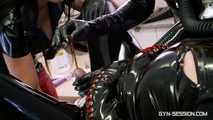 Mistress Cheyenne & Lady Luciana - Zwei gegen Gummi Patient Null