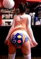 I’m wearing a Super Boompa diaper to Club Luier