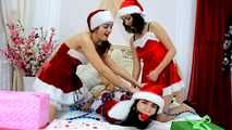 Lucky, Nelly, Xenia - Santa’s little helpers tie each other up on a bed (video)