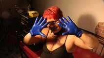 Horny leather gloves
