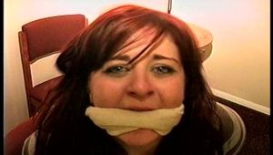 23 YR OLD REAL ESTATE BROKER  IS GRABBED, HANDGAGGED, SOCK STUFFED IN MOUTH, CLEAVE GAGGED, AND TIGHTLY TIED TO A CHAIR (D68-5)