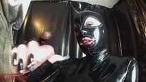 And that's how you jerk-off the latexfan