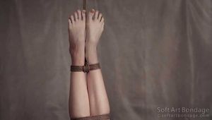 Suspension jute tied legs in lingerie