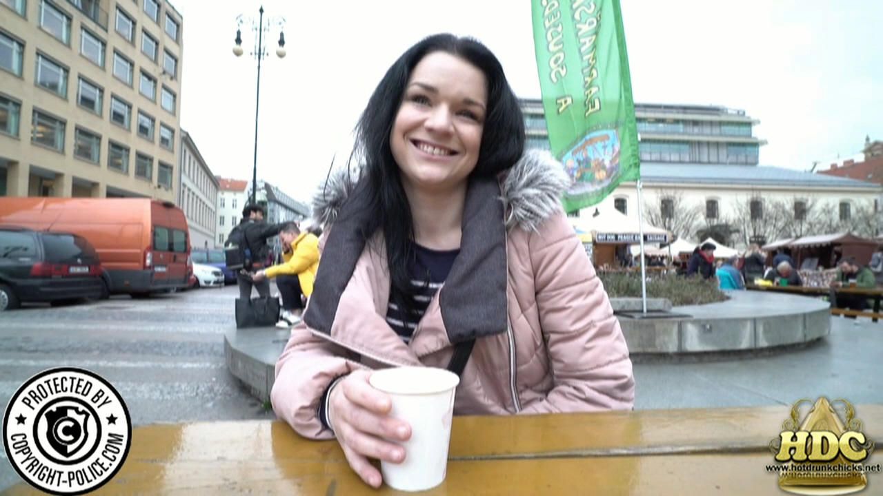 Hdc Project - Sara and Friend