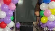 Sit to pop 50 balloons on Stage Cam 1+2 (HD 1080p)