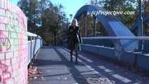 069003 Tiffany Pees Under The Bridge