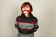 Woolly turtleneck - red rope