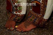 Hippie Girl go barefoot