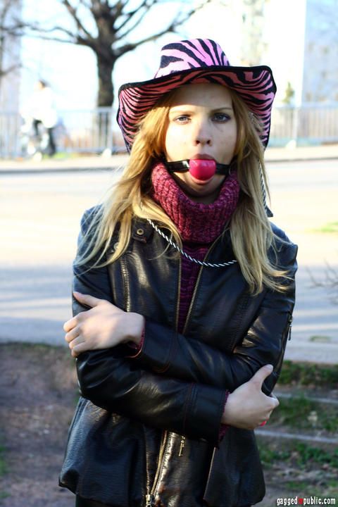 GAGGED IN PUBLIC | Anyasweet Cowgirl City