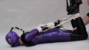 Slave girl tied up and played with the magic wand