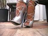 extrem high heels dangling