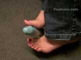 Barefoot footjob practice