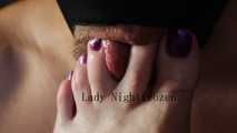 lick feet - picture series