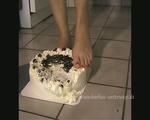 barefoot cake crushing