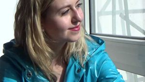 Blonde meets blue (13 min)