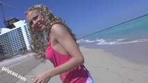 Beach Girl Bianca am Strand angequatscht und abgeschleppt