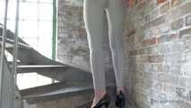 Grey leggings in the tower